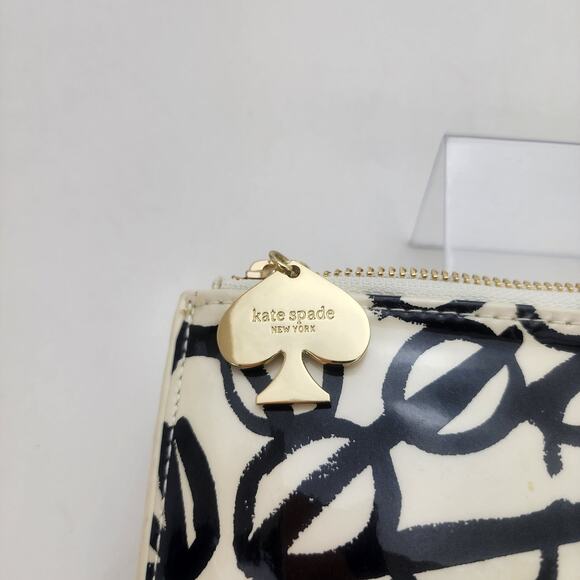 Kate Spade New York Literary Glasses Pencil Pouch set - Picture 3 of 7